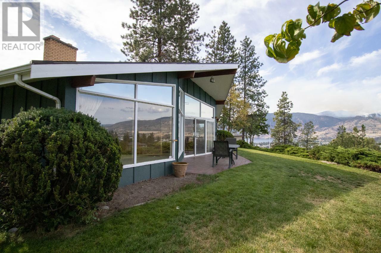 2800 Cedar Road  Penticton BC V2A7T1 photo