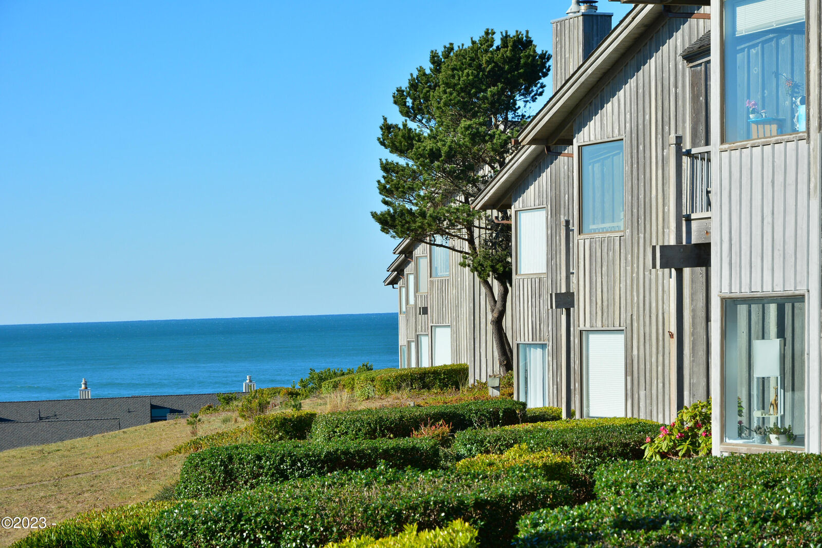 Property Photo:  4175 N Hwy 101 I-6  OR 97341 