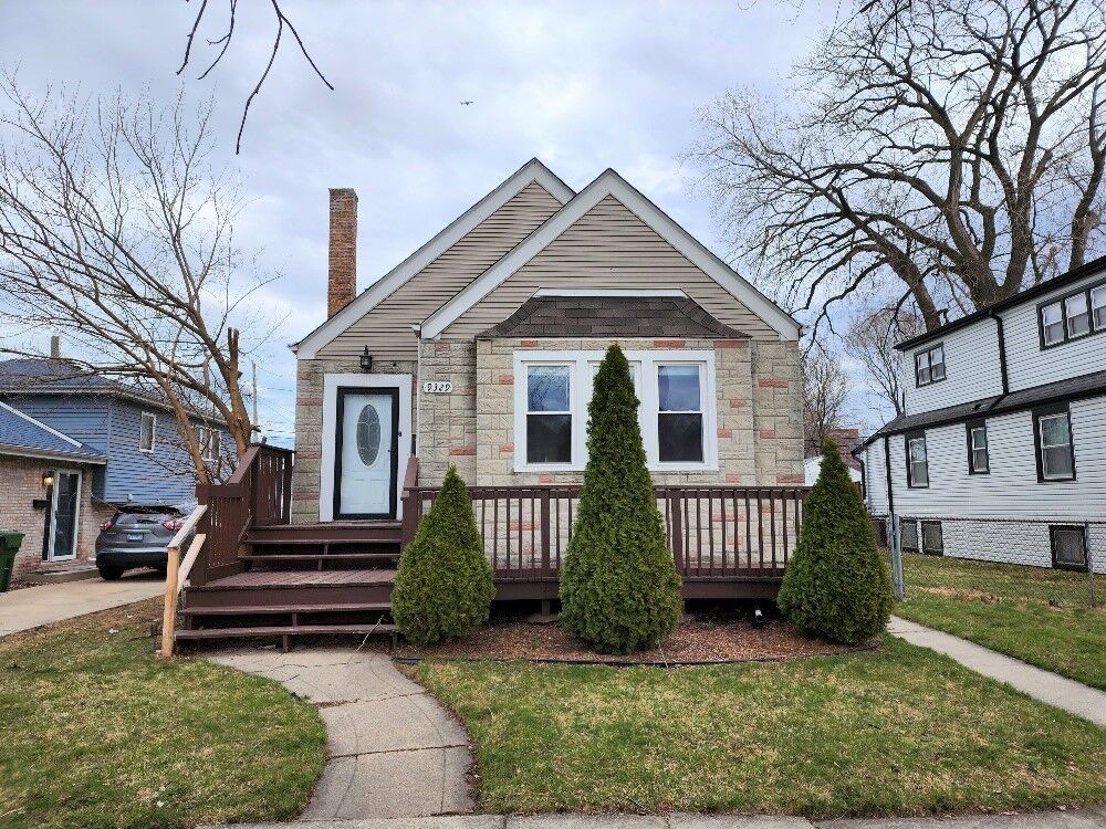 Property Photo:  9329 S Utica Avenue  IL 60805