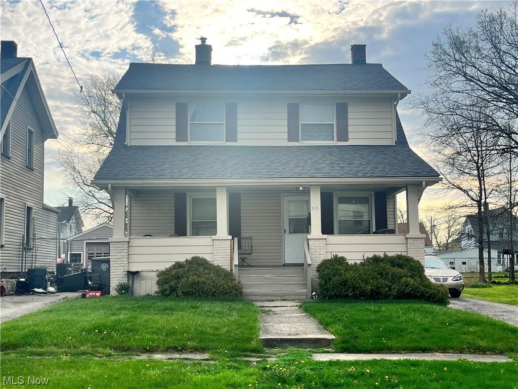 Property Photo:  35 Manchester Avenue  OH 44509 