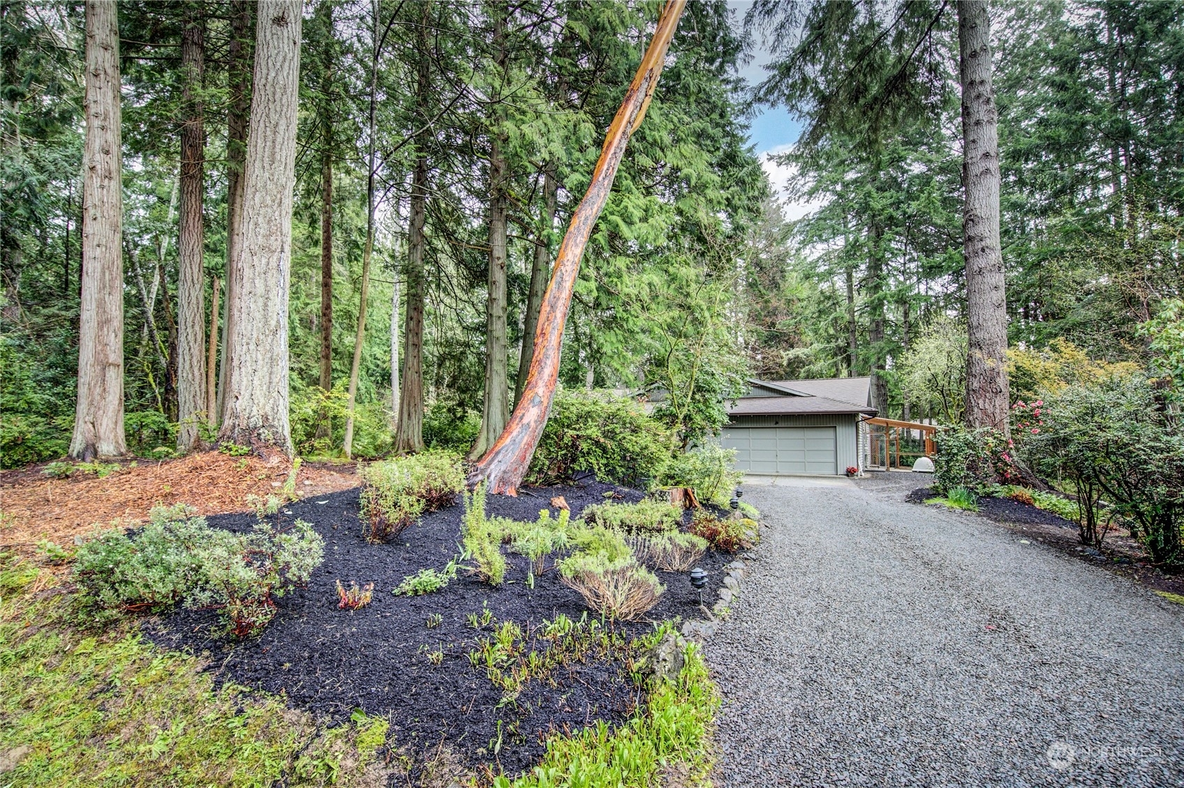 Property Photo:  6294 NE Lariat Loop  WA 98110 