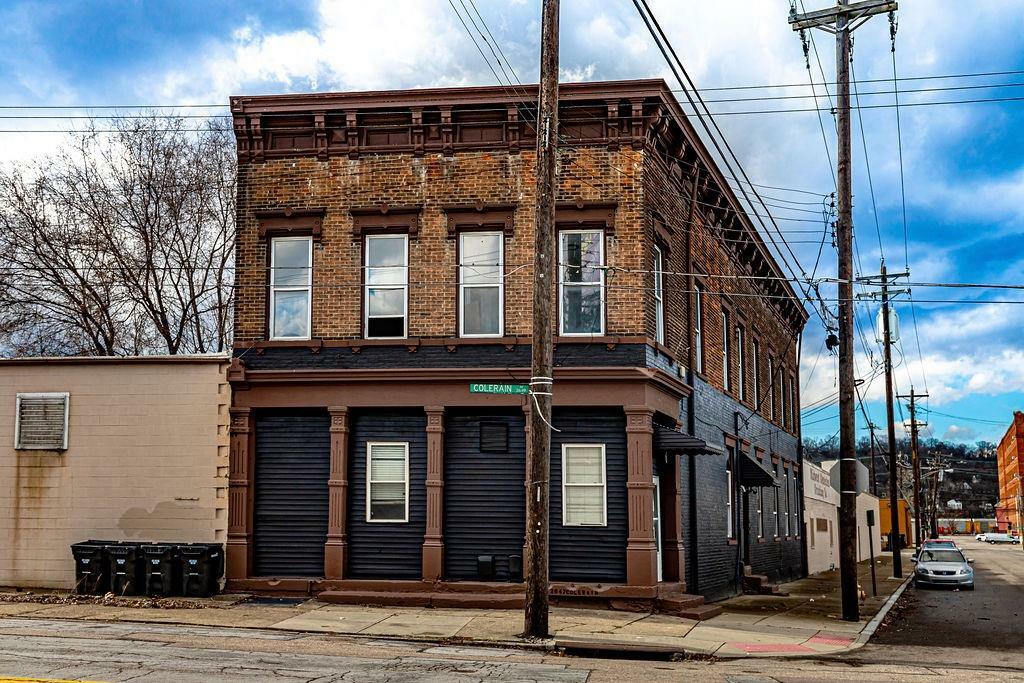Property Photo: 2647 Colerain Avenue OH 45214