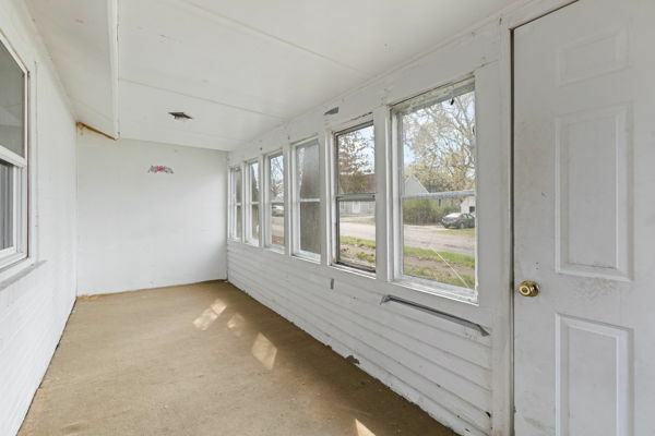 Property Photo:  235 Hereford Avenue  IL 60475 