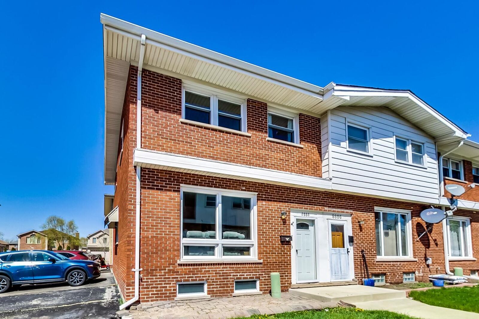 Property Photo:  8888 N Prospect Street  IL 60714 