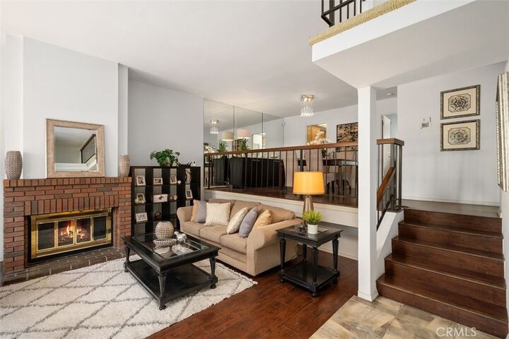 Property Photo:  435 Fairview Avenue 4  CA 91007 