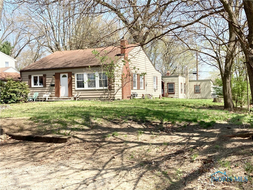 Property Photo:  3218 Elmont Road  OH 43615 