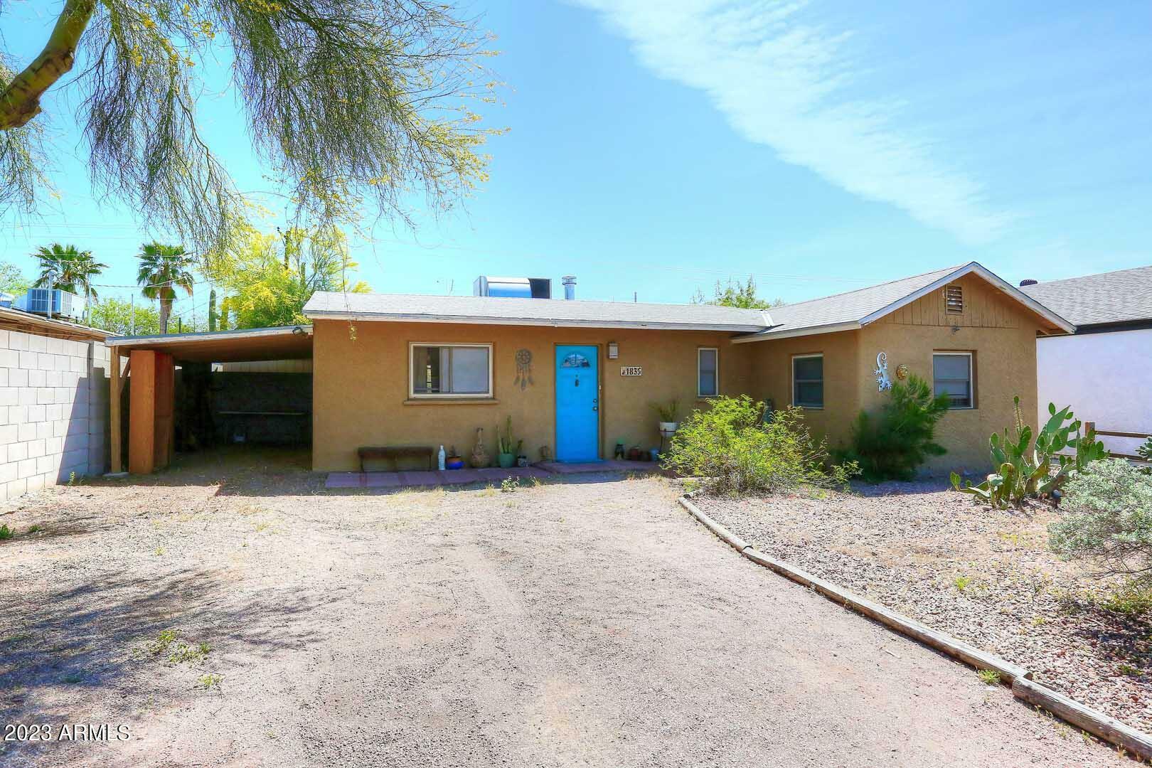 Property Photo:  183 S Main Drive  AZ 85120 