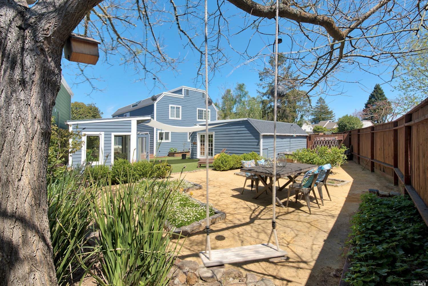 Property Photo: 2511 Topaz Drive CA 94945