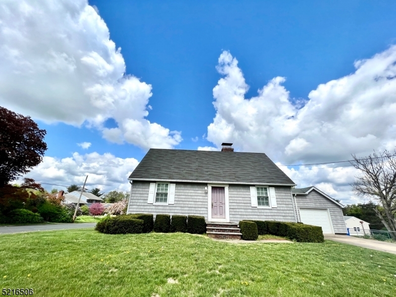 Property Photo: 16 Beverly Ave NJ 08873