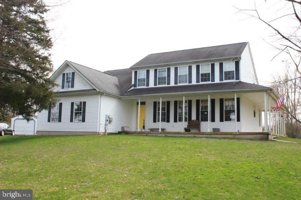 Property Photo:  779 Minsi Trail  PA 18944 