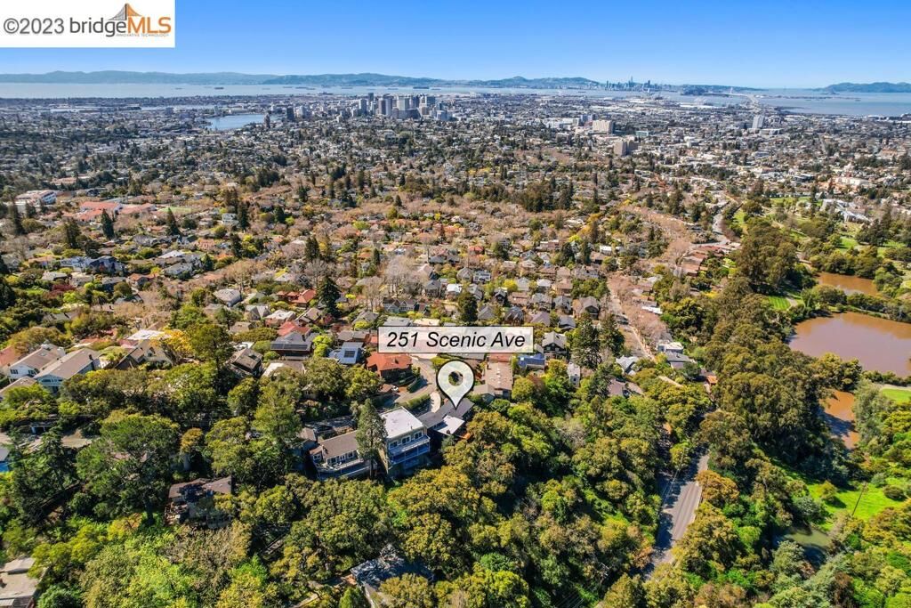 Property Photo: 251 Scenic Avenue CA 94611