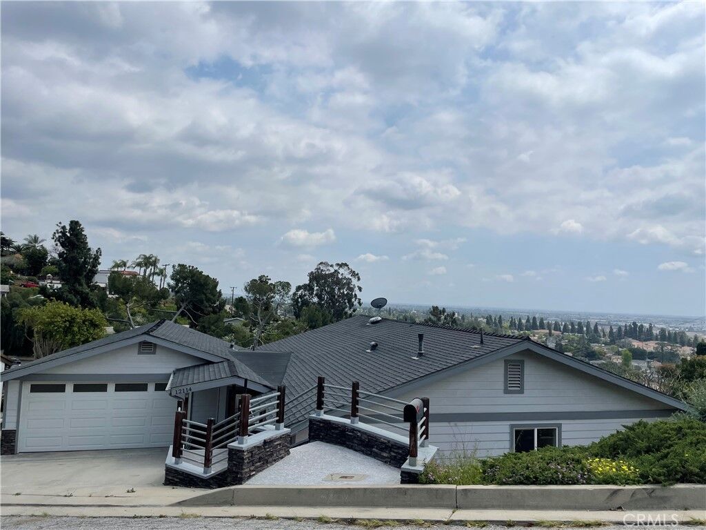 Property Photo:  12114 Rideout Place  CA 90601