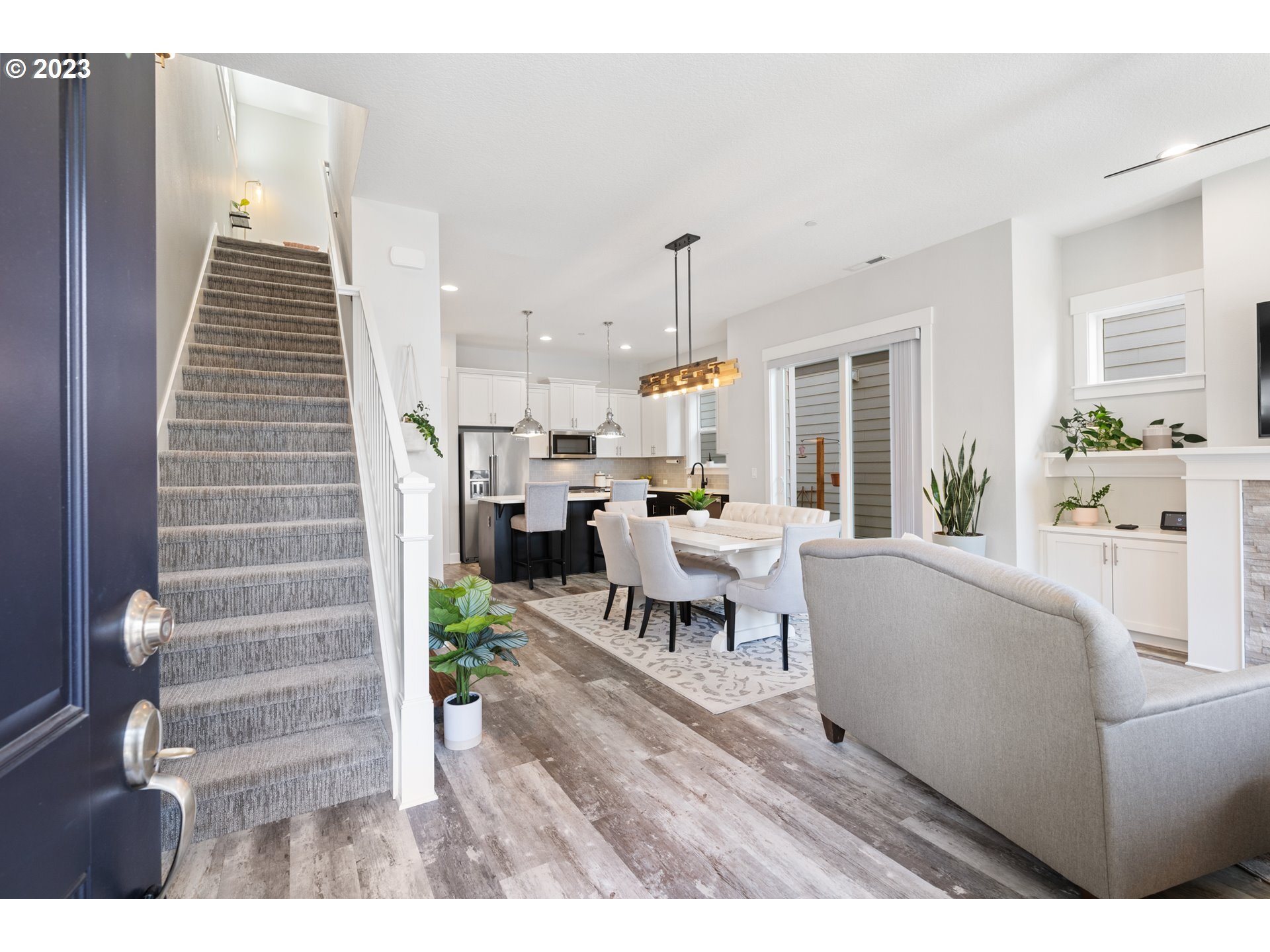 Property Photo: 11742 SW Valencia Ln OR 97070