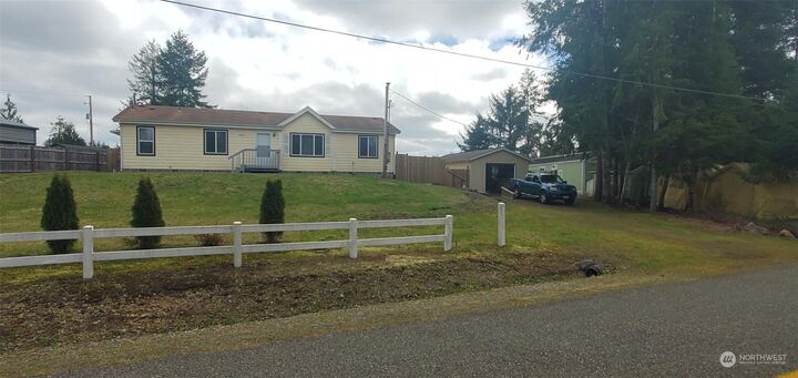 1850 W Star Lake Drive  Elma WA 98541 photo
