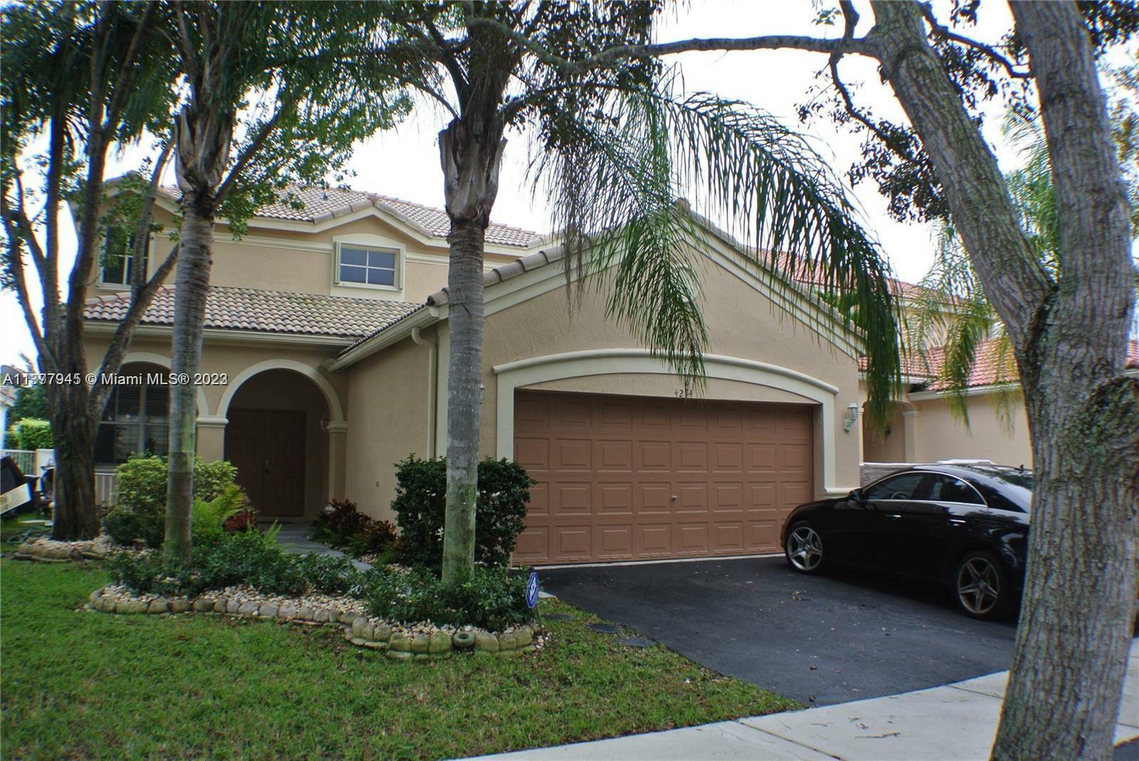 Property Photo:  4214 Sabal Ridge Cir  FL 33331 