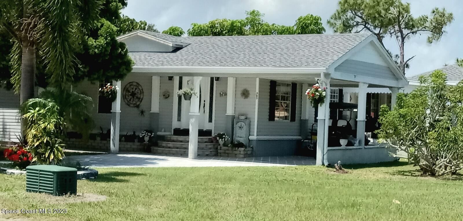 Property Photo: 363 Egret Circle FL 32976