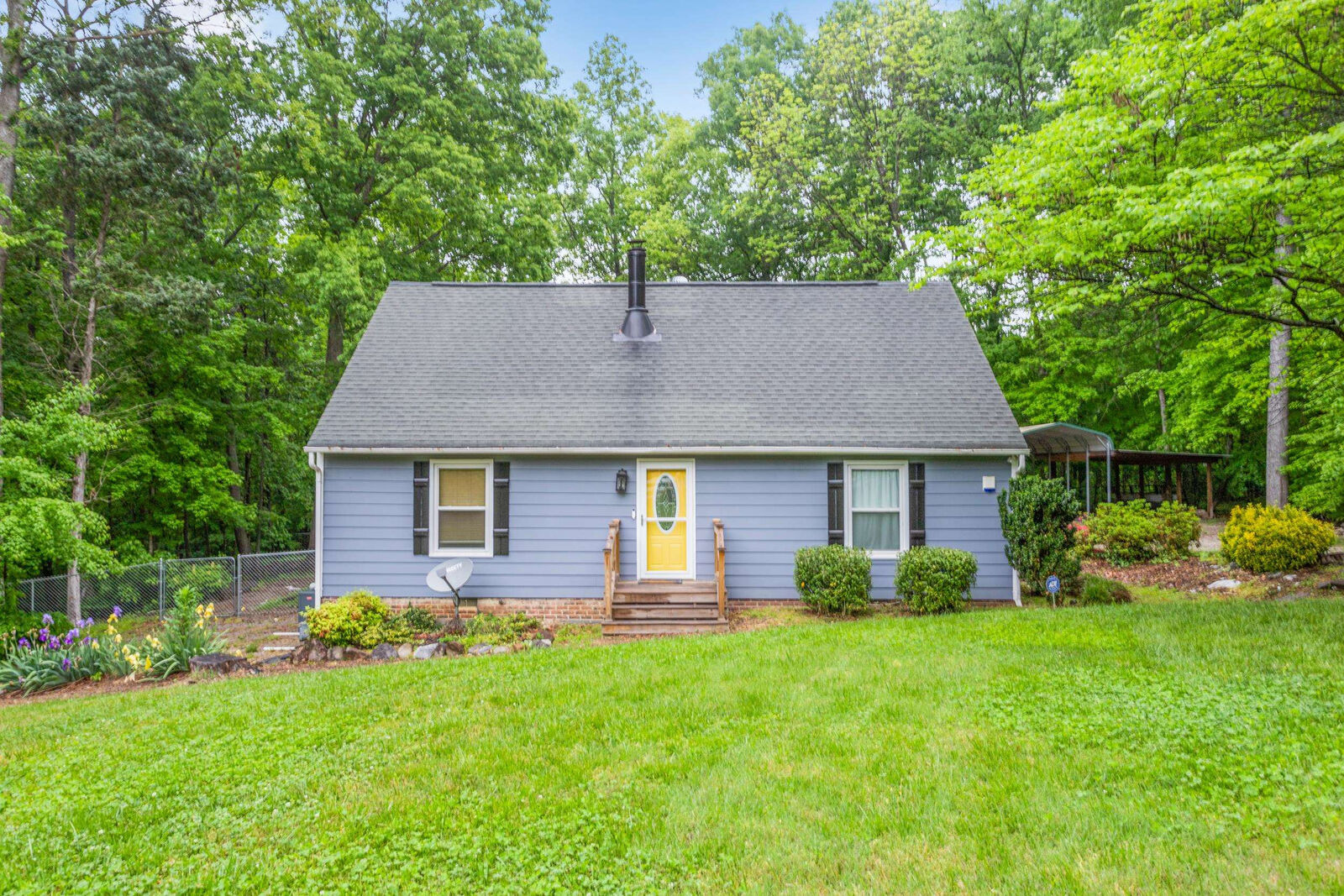 Property Photo:  4605 Holder Road  NC 27703 