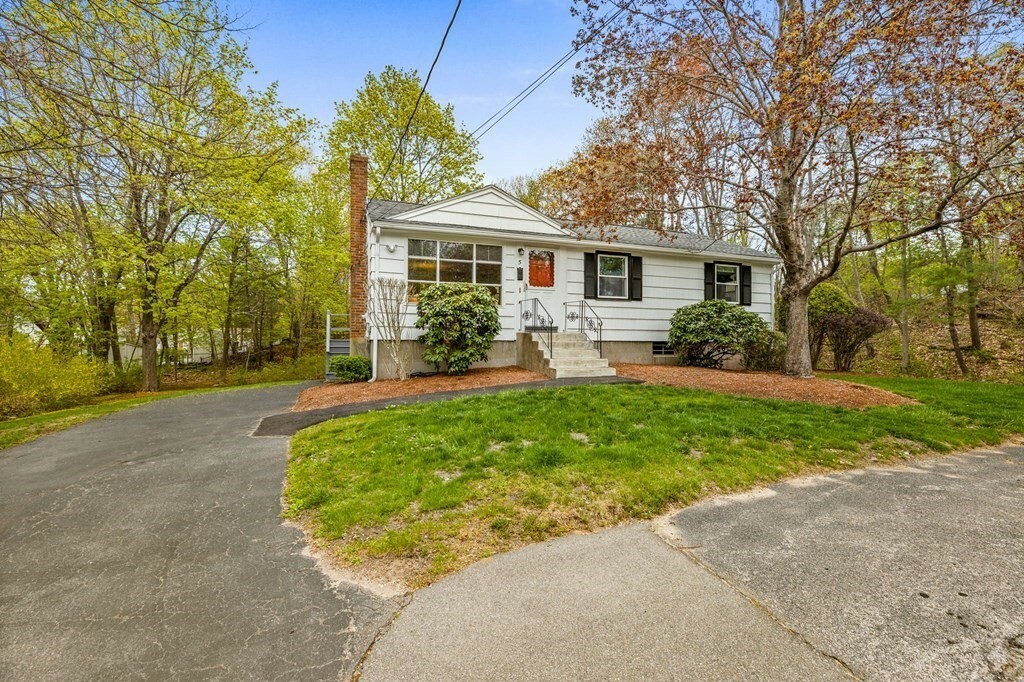 Property Photo:  5 Shirley Terrace  MA 02343 