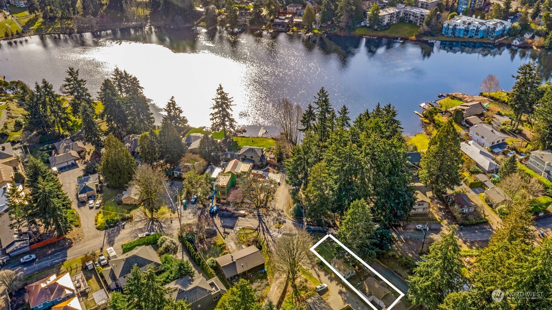 Property Photo:  554 A And B N 137th Street  WA 98133 