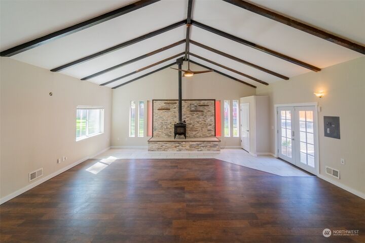 Property Photo:  4019 Victory Drive SW  WA 98367 