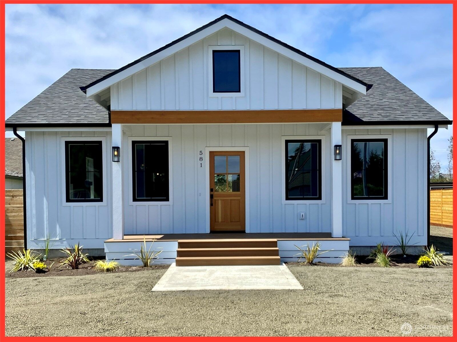 Property Photo:  581 Ocean Shores Boulevard SW  WA 98569 