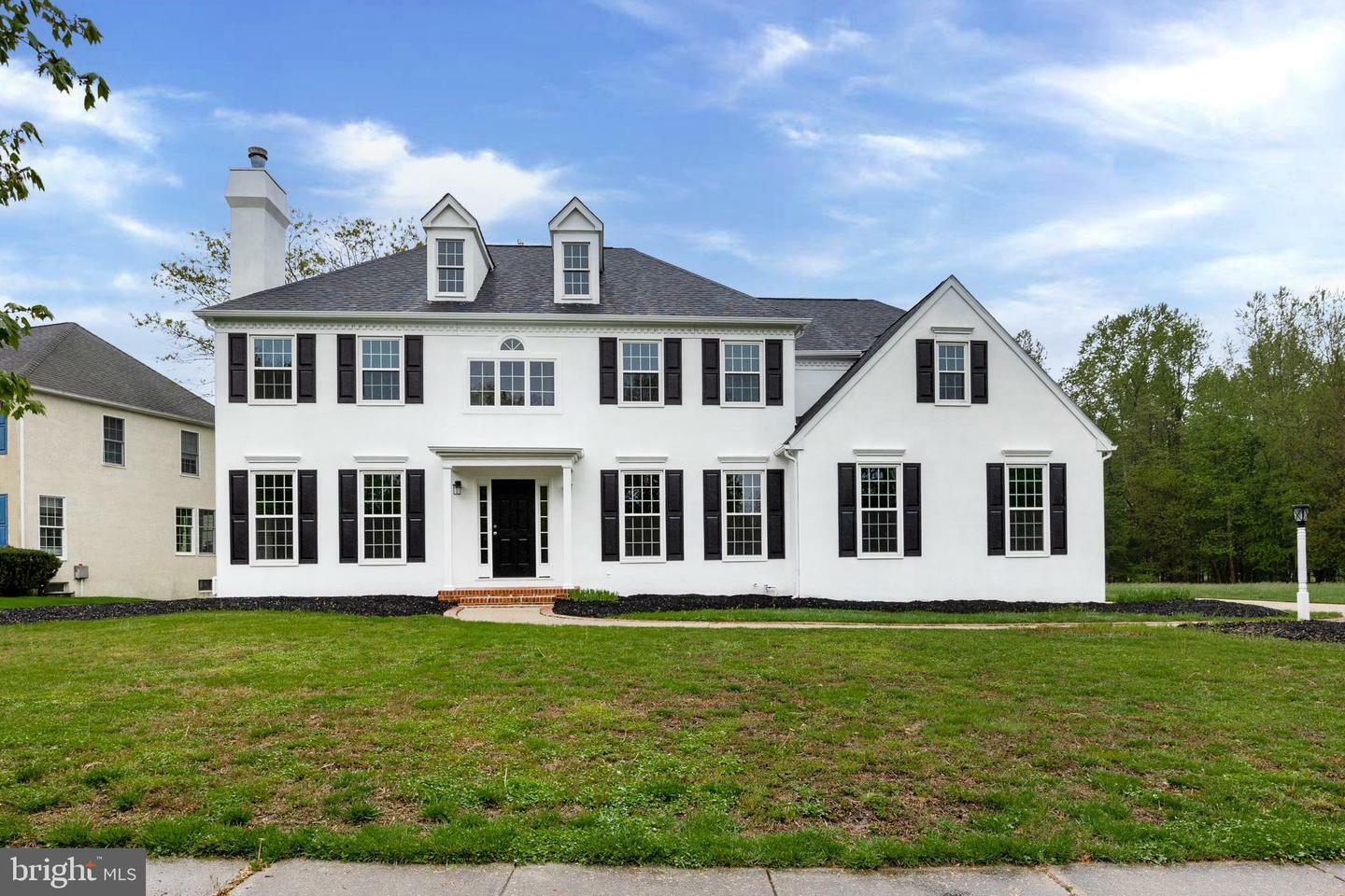 Property Photo:  15 Muirfield Court  NJ 08055 