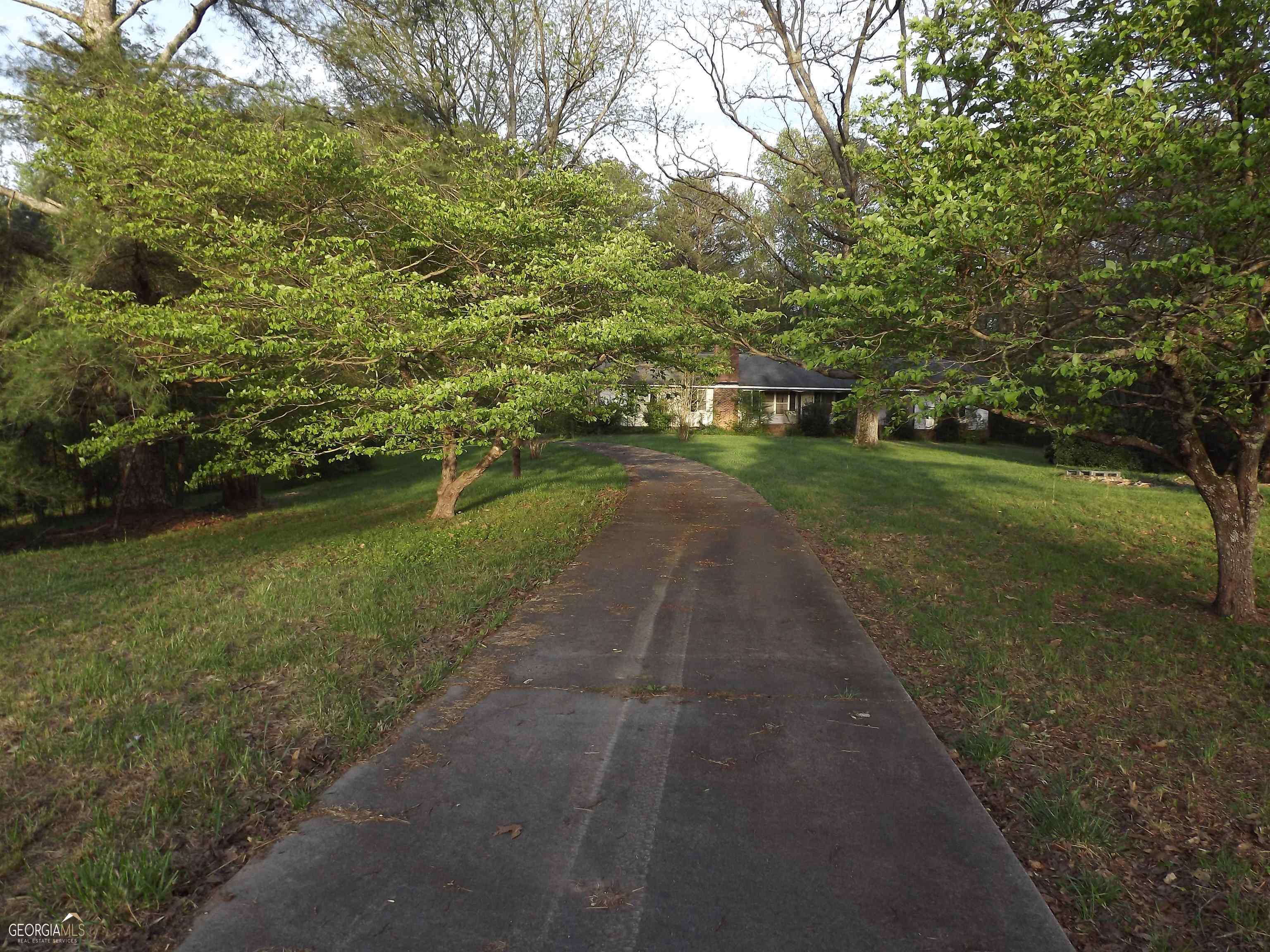 Property Photo:  120 McGinnis Road  GA 30176 