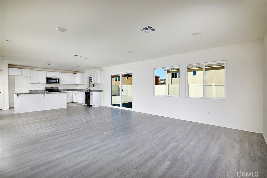 Property Photo:  875 Amberlight Road  CA 92583 