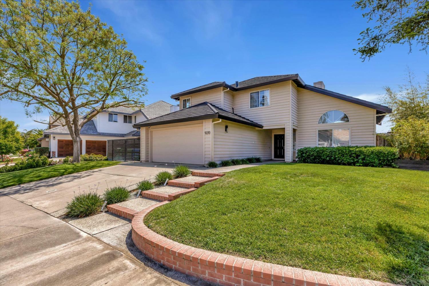 Property Photo: 9270 Laguna Lake Way CA 95758