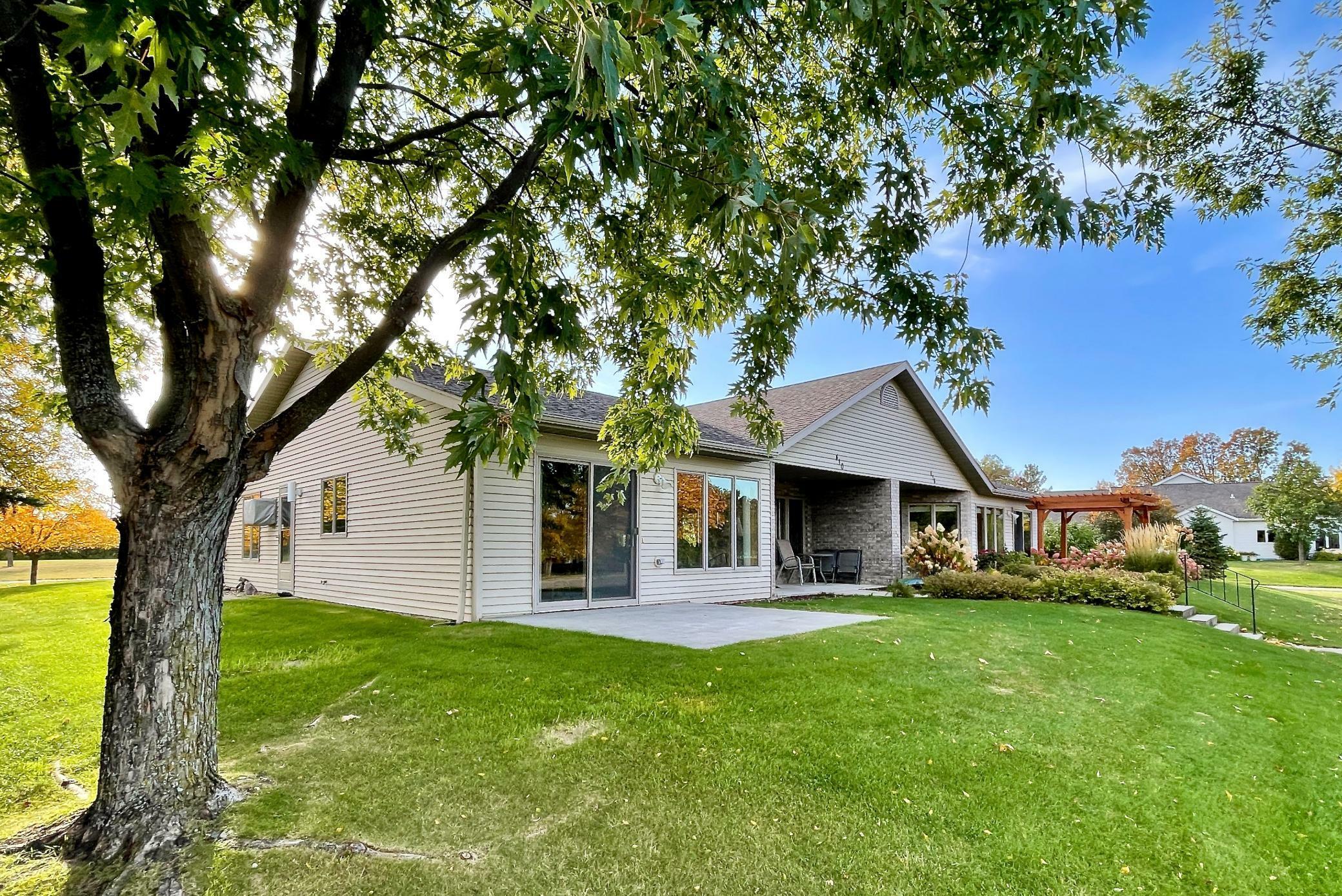 Property Photo:  410 Irving Beach Drive SW  MN 56601 