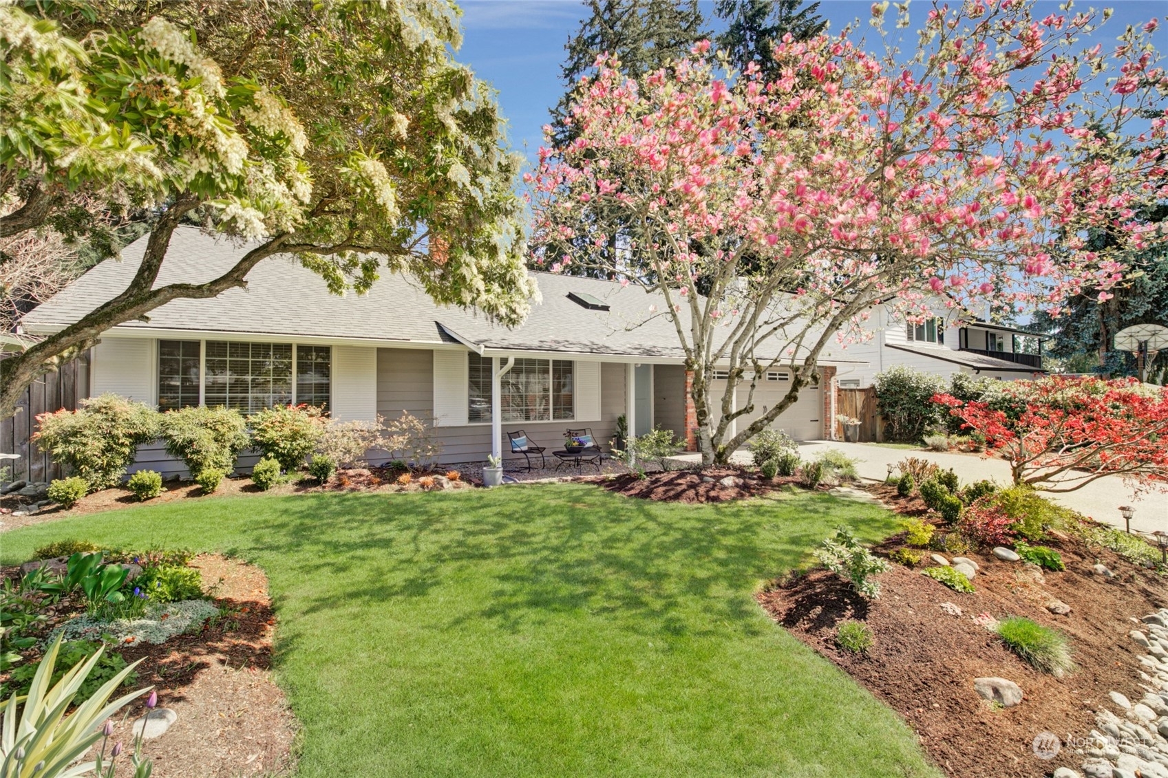 Property Photo: 13824 119th Avenue NE WA 98034