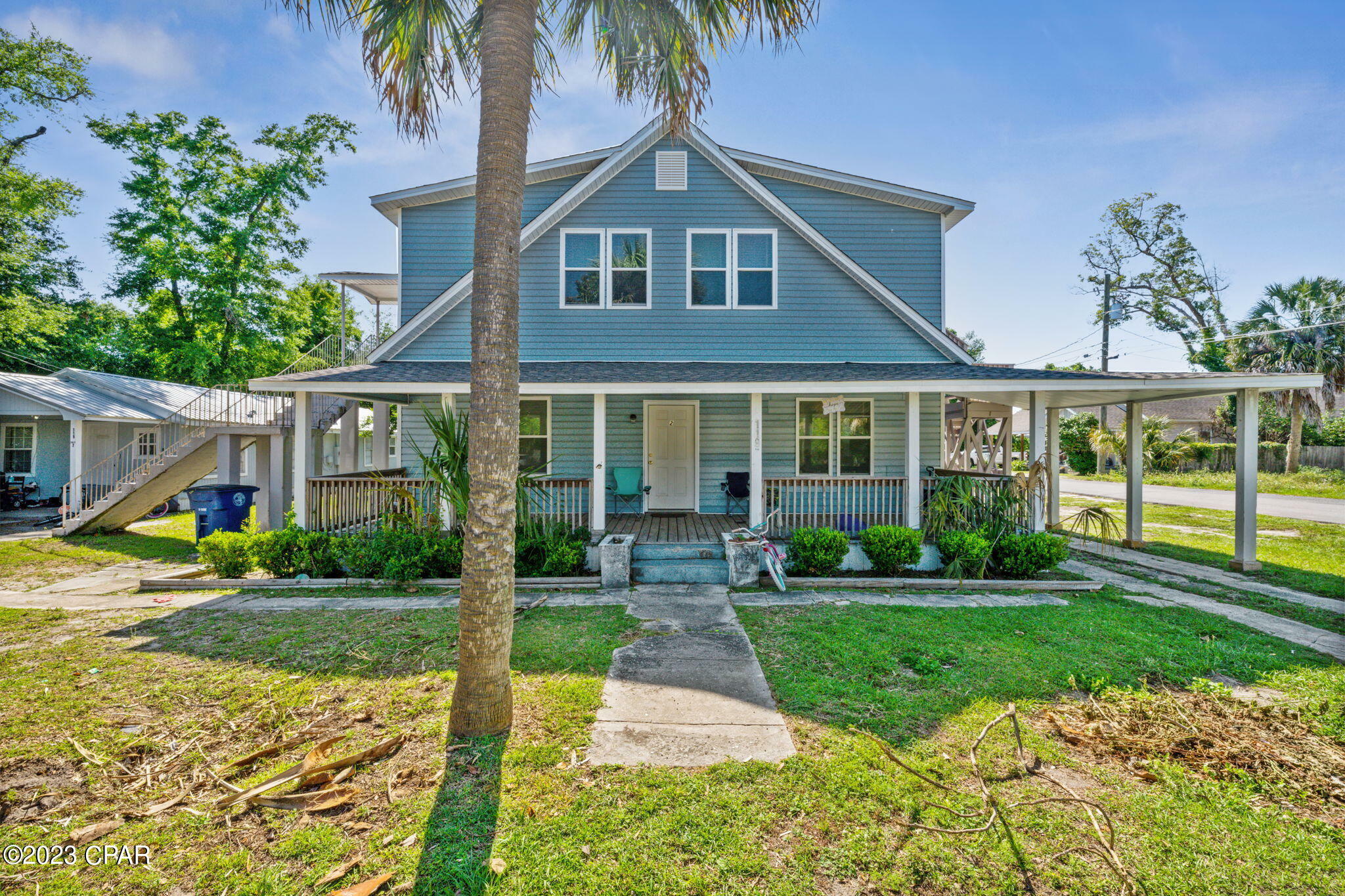 Property Photo: 119 College Avenue FL 32401