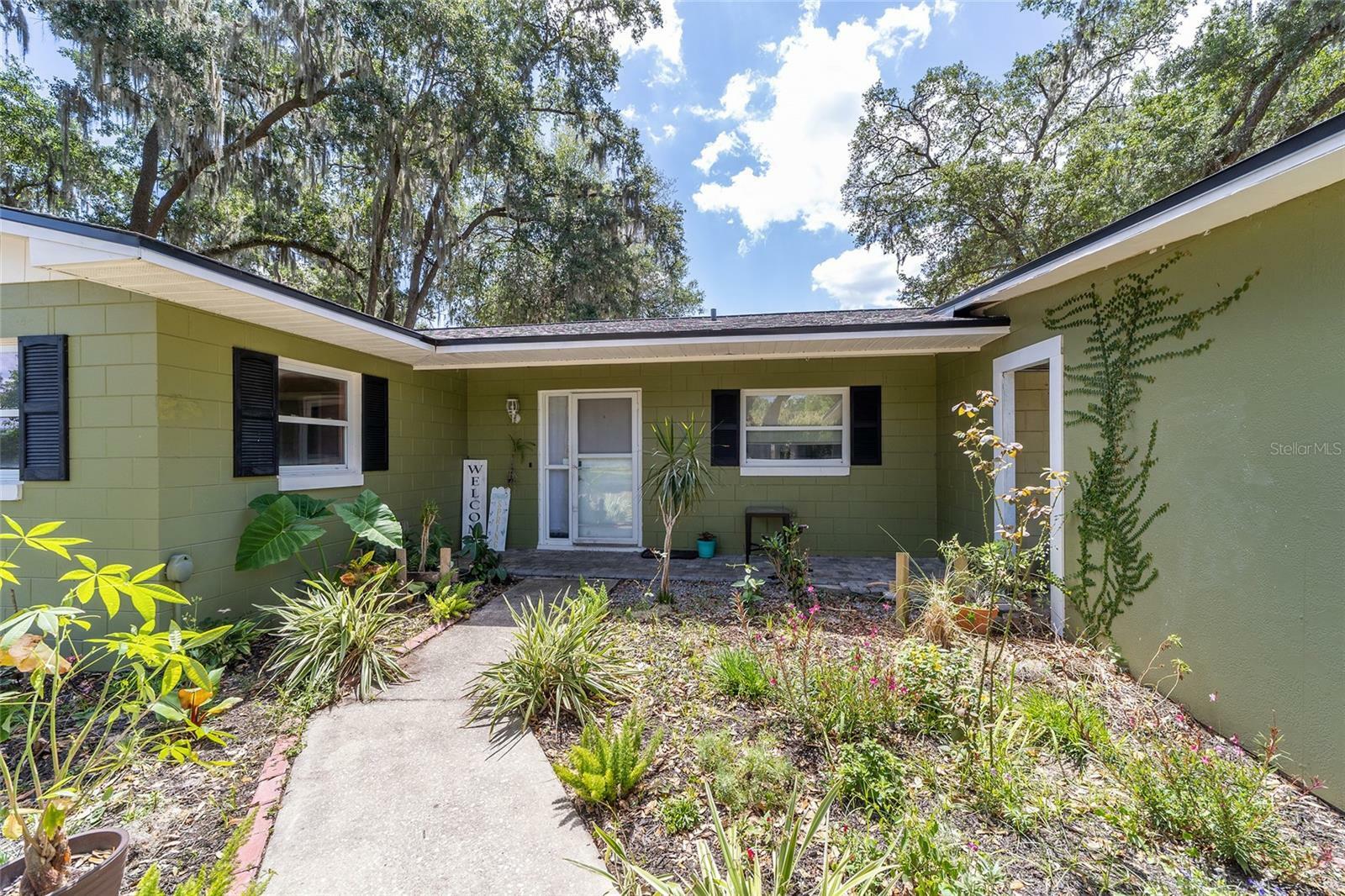 Property Photo: 601 Leconte Street FL 34731