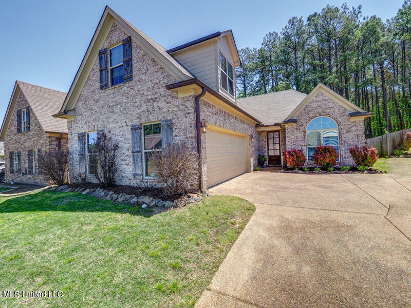 5798 W Bedford Loop  Southaven MS 38672 photo