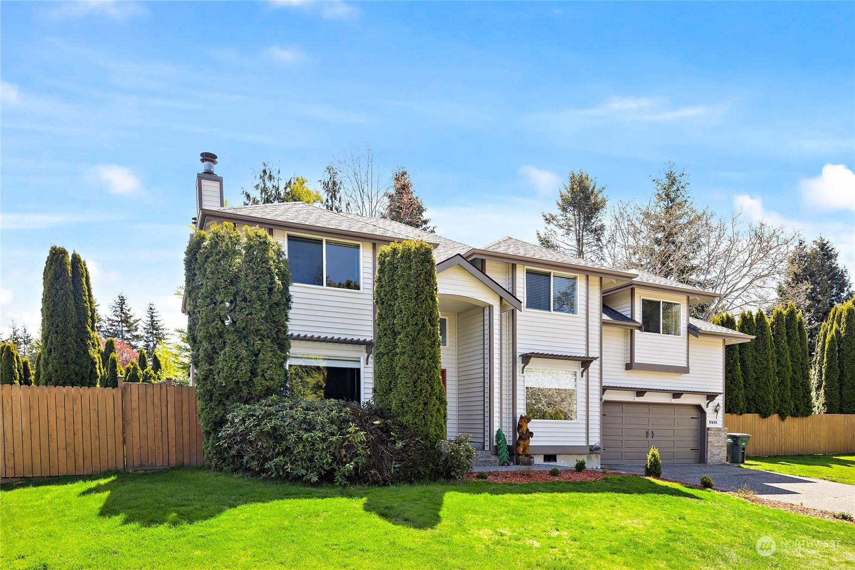 Property Photo: 6204 Parkland Way WA 98248