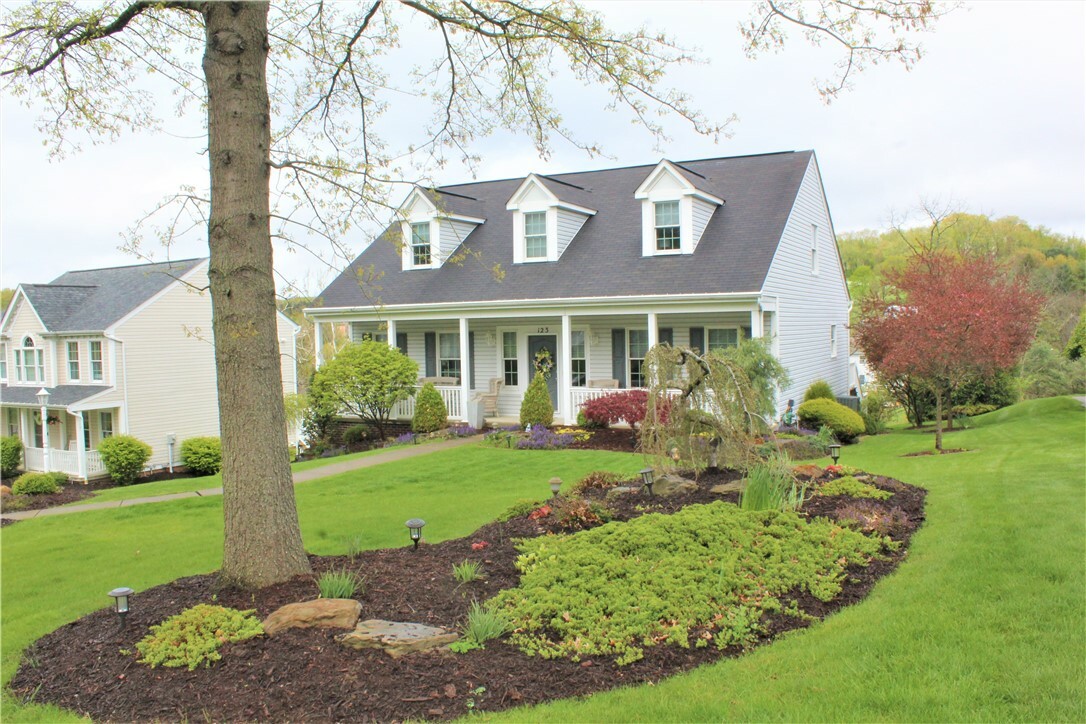 Property Photo: 123 Stonegate Drive PA 15317