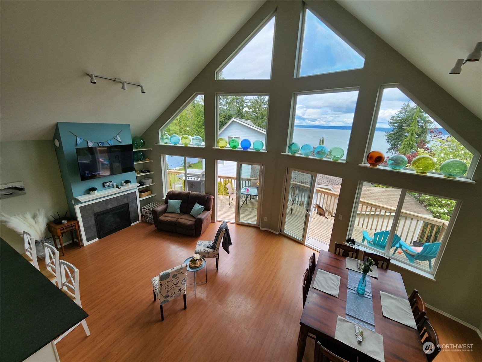 Property Photo:  190 Dogwood Lane  WA 98320 