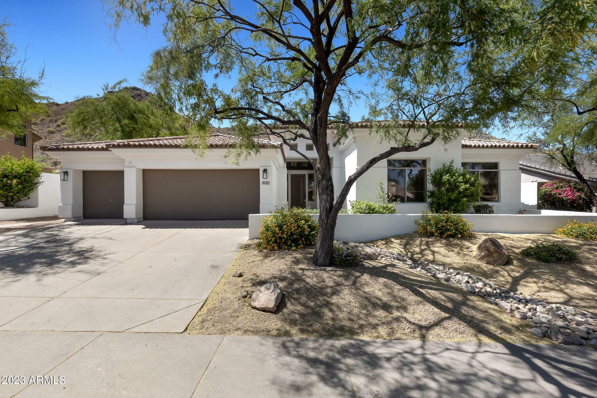 Property Photo:  13518 N Manzanita Lane  AZ 85268 