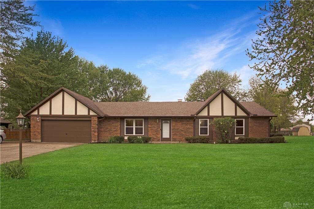 Property Photo:  8731 Normandy Creek Drive  OH 45458