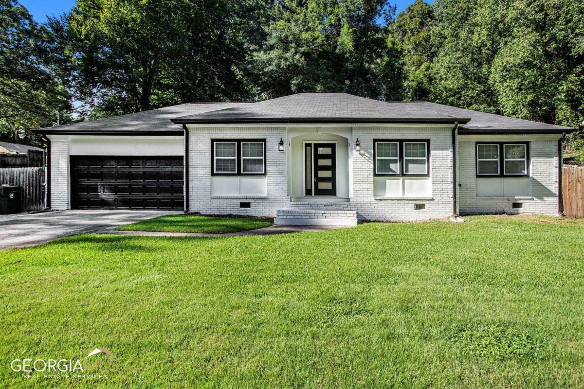 Property Photo: 3784 Leisure Woods Drive GA 30034