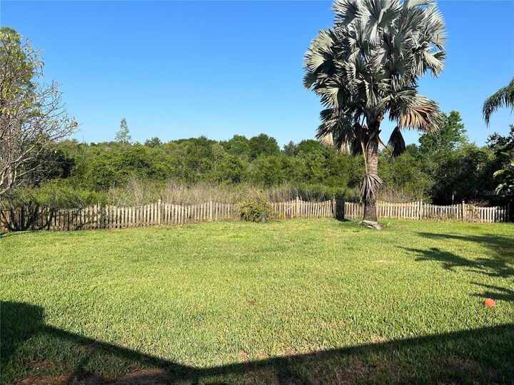 Property Photo: 6614 Thoroughbred Loop FL 33556