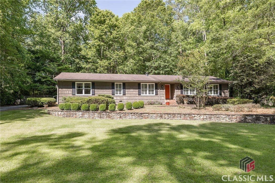Property Photo: 145 Rollingwood Drive GA 30605