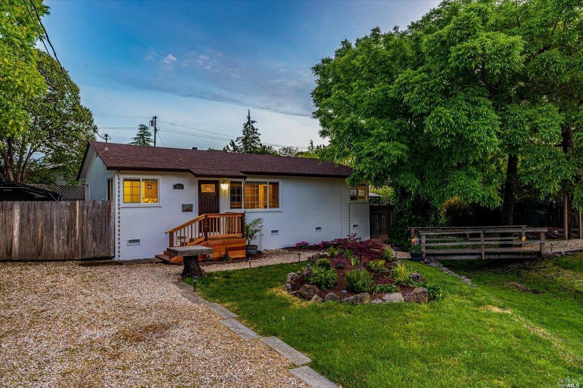 1034 Carr Avenue  Santa Rosa CA 95404 photo