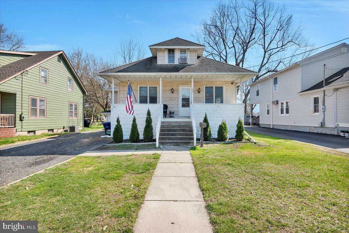 Property Photo:  142 Thomas Avenue  NJ 08052 