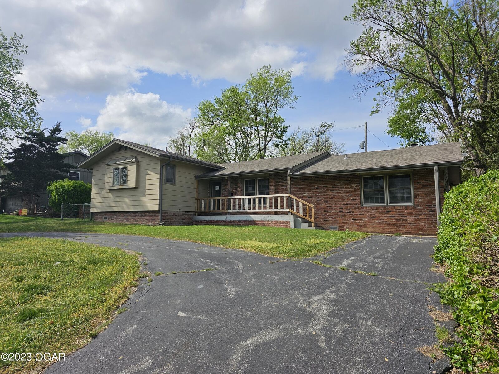 Photo de la propriété: 305 Clairmont Place KS 66701