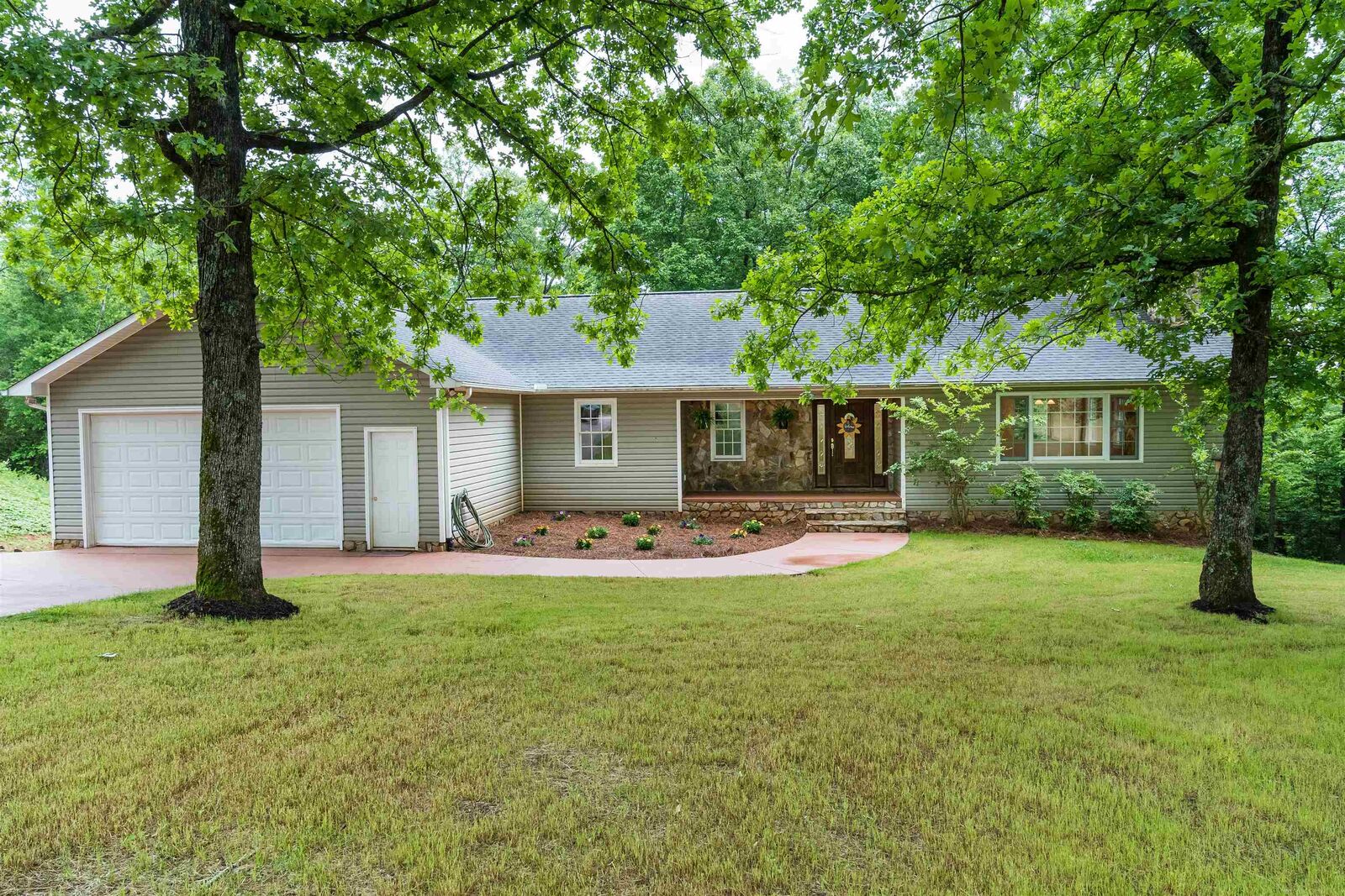Property Photo:  219 Buck Creek Road  SC 29323 