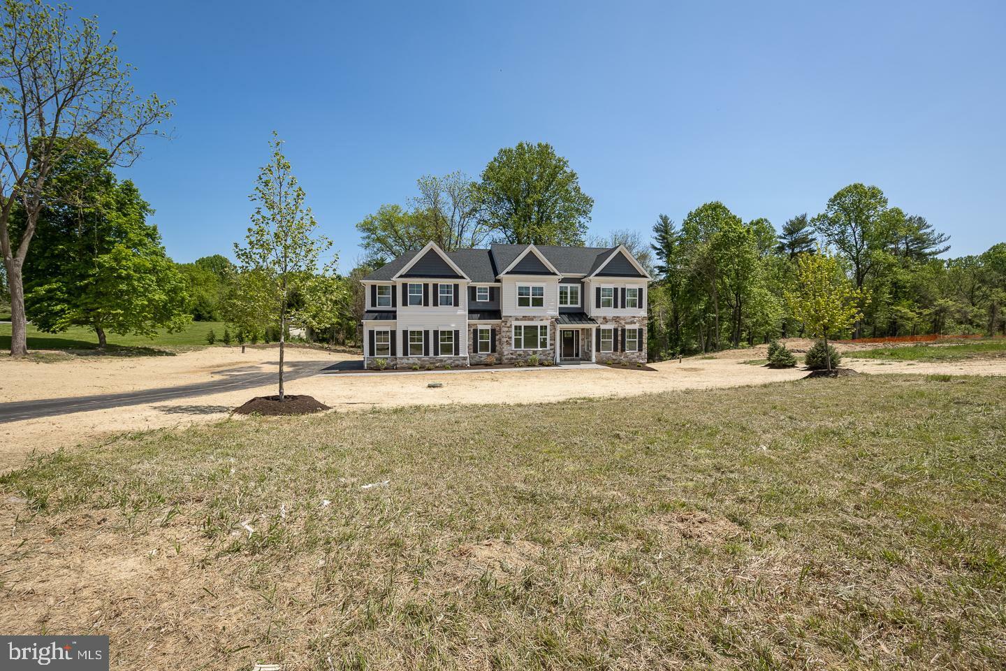 Property Photo: 1051 E Glenhall Road PA 19348