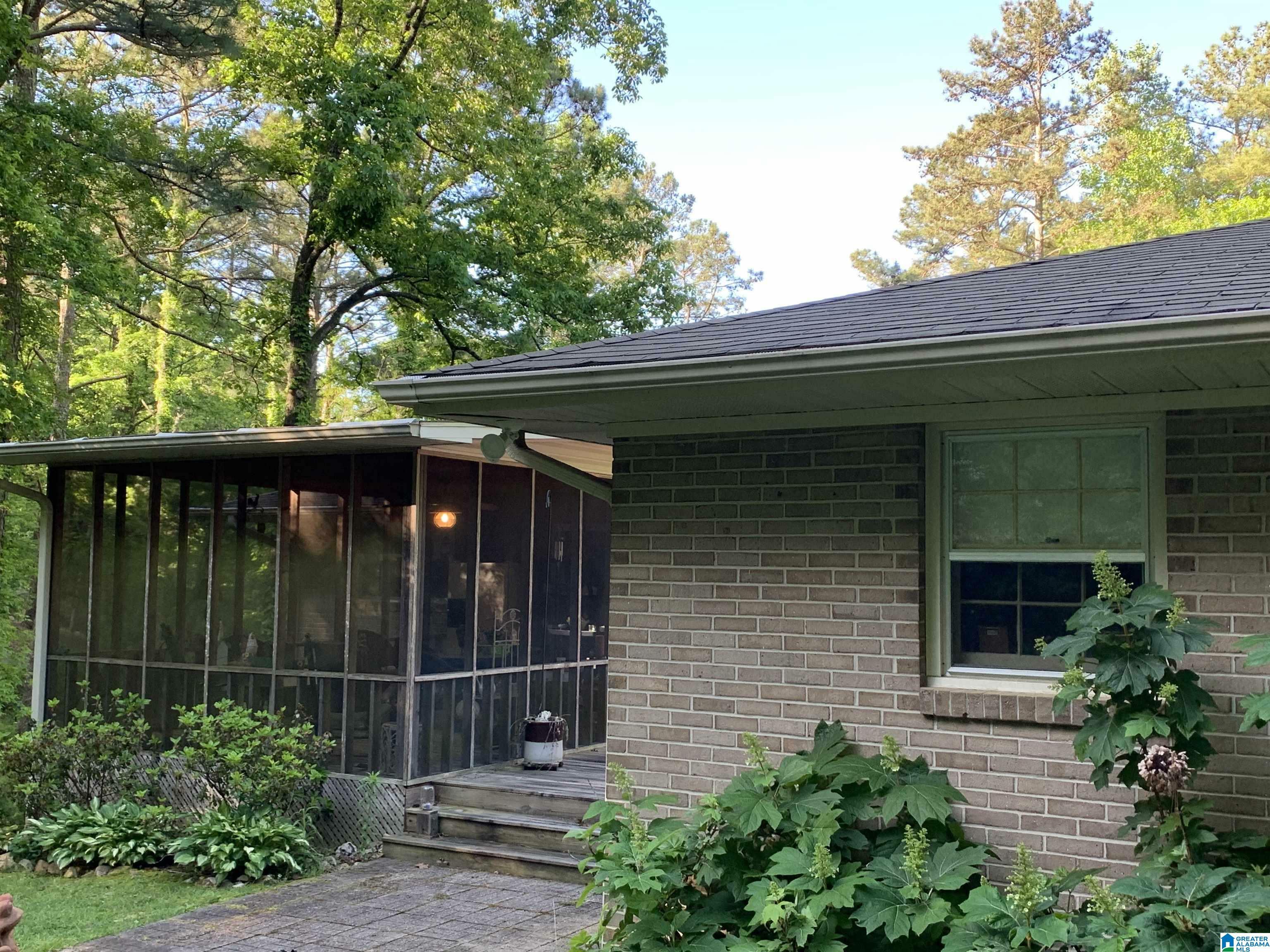 Property Photo: 225 Shamrock Road AL 36207
