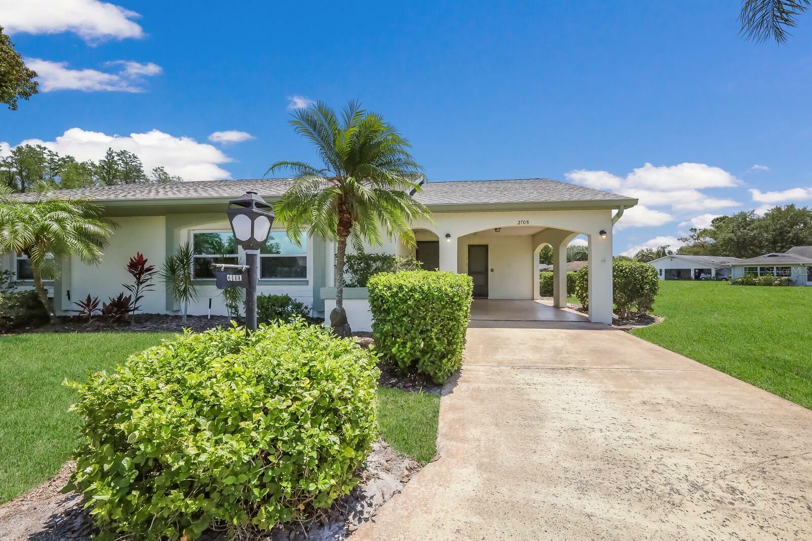 Property Photo:  2105 Hereford Drive 442  FL 33573 