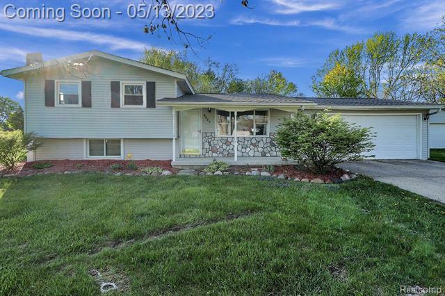 Property Photo:  8057 Ohara Drive  MI 48423 